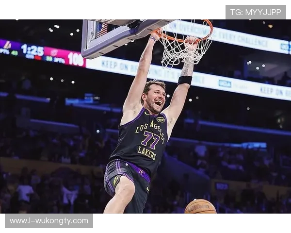 东契奇家里的冰箱比我房租还贵，这日子真不是盖的！