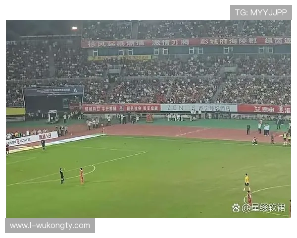 假动作规则判定要点：过人合法，点球假踢须受黄牌