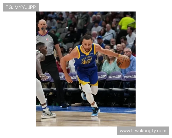 布克挡拆单打效率提升仍比库里更依赖无球